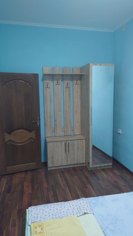 Megi Fergana Exterior foto